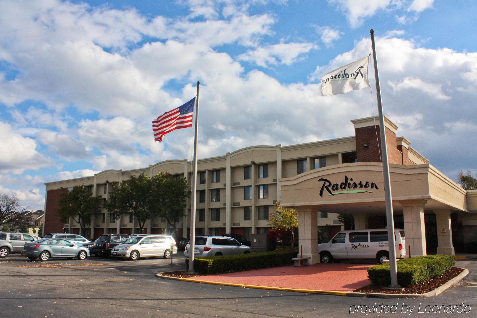 Radisson Rochester Airport Экстерьер фото